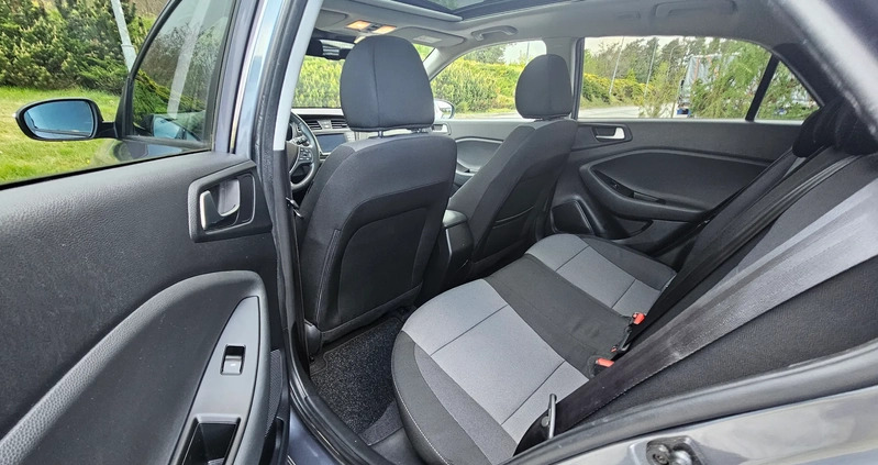 Hyundai i20 cena 39900 przebieg: 200000, rok produkcji 2015 z Iłowa małe 191